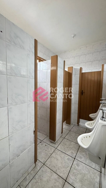 Excelente prédio comercial multi uso: 7ª foto da galeria de imagens do imóvel