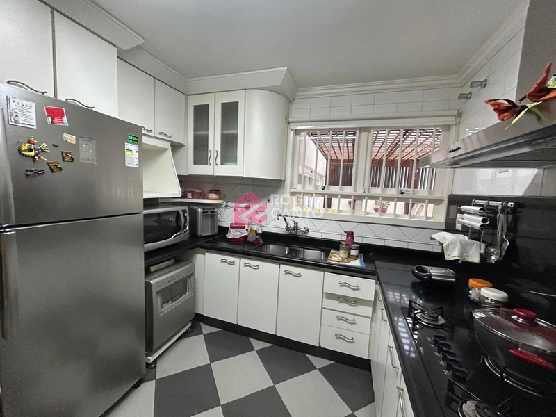 Bela casa localizada em uma das principais avenidas de Osório: 18ª foto da galeria de imagens do imóvel