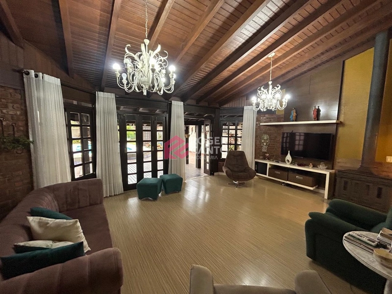 Bela casa localizada em uma das principais avenidas de Osório: 16ª foto da galeria de imagens do imóvel