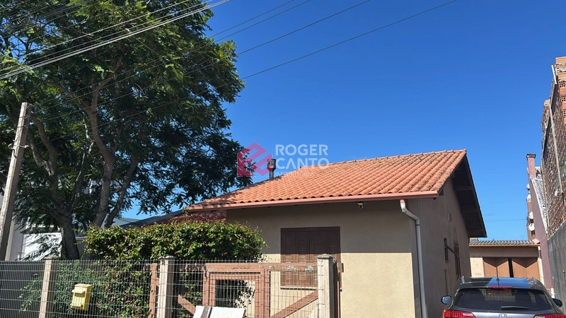 Casa em indianópolis Tramandaí: 1ª foto da galeria de imagens do imóvel