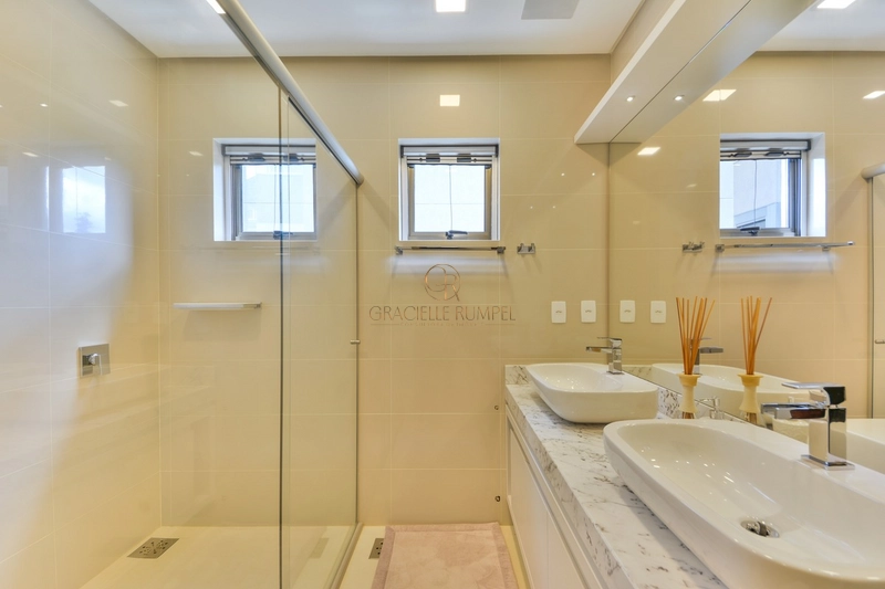 Apartamento de Alto Luxo no Centro de Gramado!: 14ª foto da galeria de imagens do imóvel