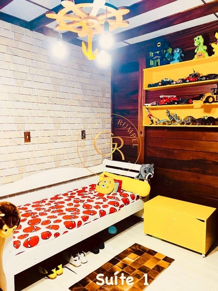 Belíssima Casa com 04 dormitórios em Gramado!: 27ª foto da galeria de imagens do imóvel