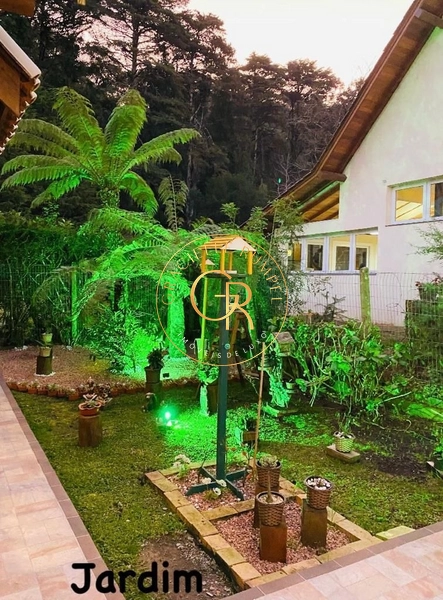 Belíssima Casa com 04 dormitórios em Gramado!: 33ª foto da galeria de imagens do imóvel