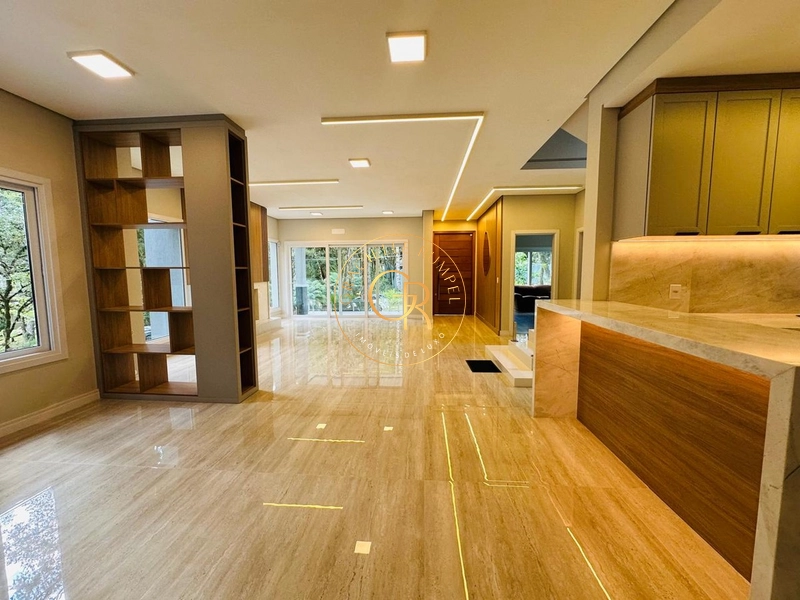 Casa com 4 dormitórios no condomínio Pinheiro Grosso em Canela!: 12ª foto da galeria de imagens do imóvel