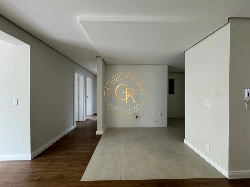 Apartamento com 3 dormitórios e vista para a roda gigante em Canela!: 4ª foto da galeria de imagens do imóvel