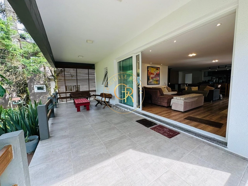 Casa em Condomínio de Alto Padrão em Canela: 14ª foto da galeria de imagens do imóvel