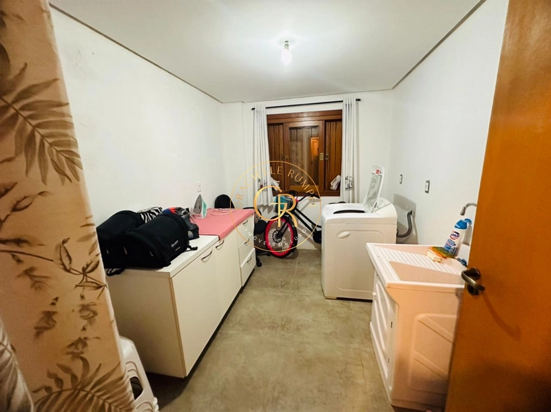 Casa em Condomínio em Gramado: 14ª foto da galeria de imagens do imóvel