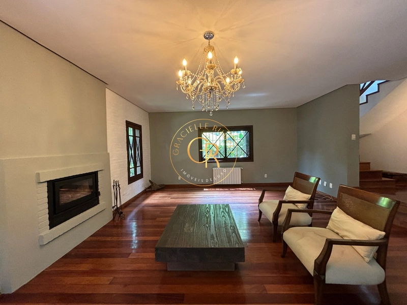 Casa Maravilhosa com 03 suítes em Canela!: 8ª foto da galeria de imagens do imóvel