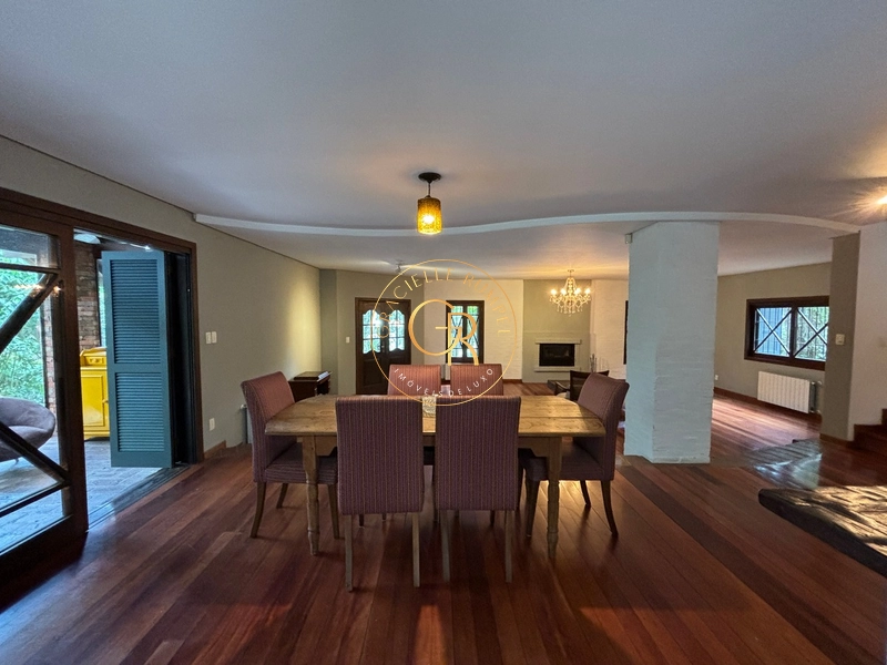Casa Maravilhosa com 03 suítes em Canela!: 12ª foto da galeria de imagens do imóvel