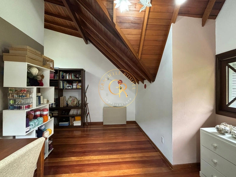 Casa Maravilhosa com 03 suítes em Canela!: 23ª foto da galeria de imagens do imóvel