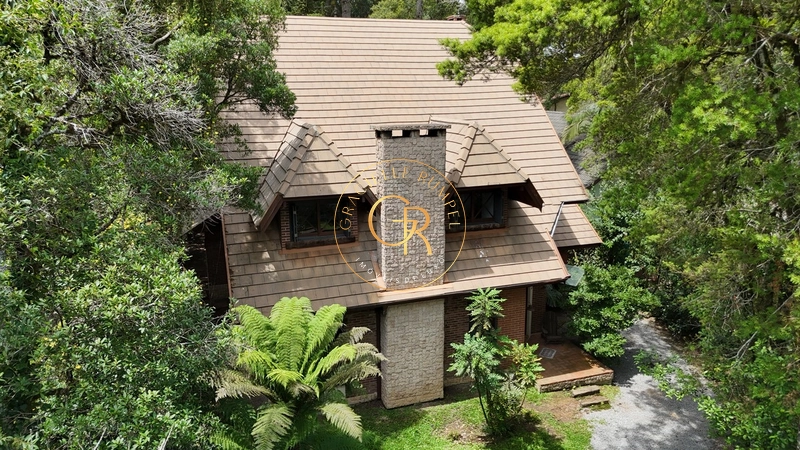 Casa Maravilhosa com 03 suítes em Canela!: 3ª foto da galeria de imagens do imóvel