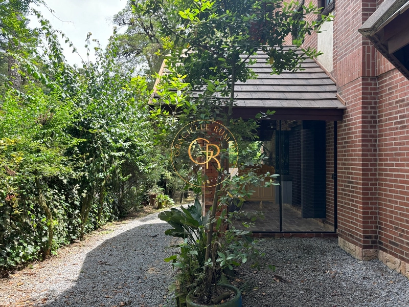 Casa Maravilhosa com 03 suítes em Canela!: 41ª foto da galeria de imagens do imóvel