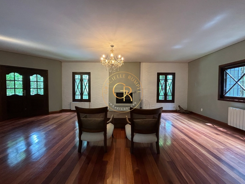 Casa Maravilhosa com 03 suítes em Canela!: 6ª foto da galeria de imagens do imóvel