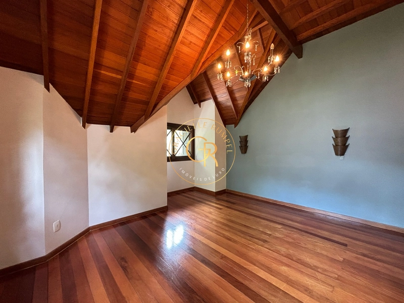 Casa Maravilhosa com 03 suítes em Canela!: 32ª foto da galeria de imagens do imóvel