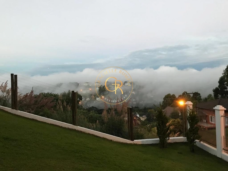 Casa Mobiliada e Decorada com 03 dormitórios em Gramado!: 12ª foto da galeria de imagens do imóvel