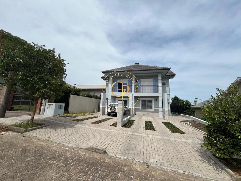 Casa Geminada com 03 dormitórios em Bairro Nobre em Nova Petrópolis: 2ª foto da galeria de imagens do imóvel