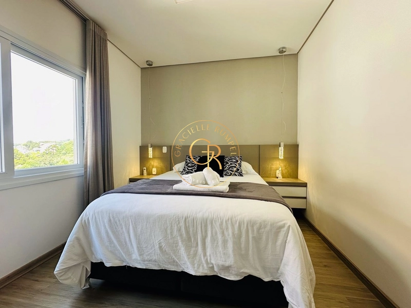 Apartamento Mobiliado e Decorado com 02 dormitórios em Gramado: 17ª foto da galeria de imagens do imóvel