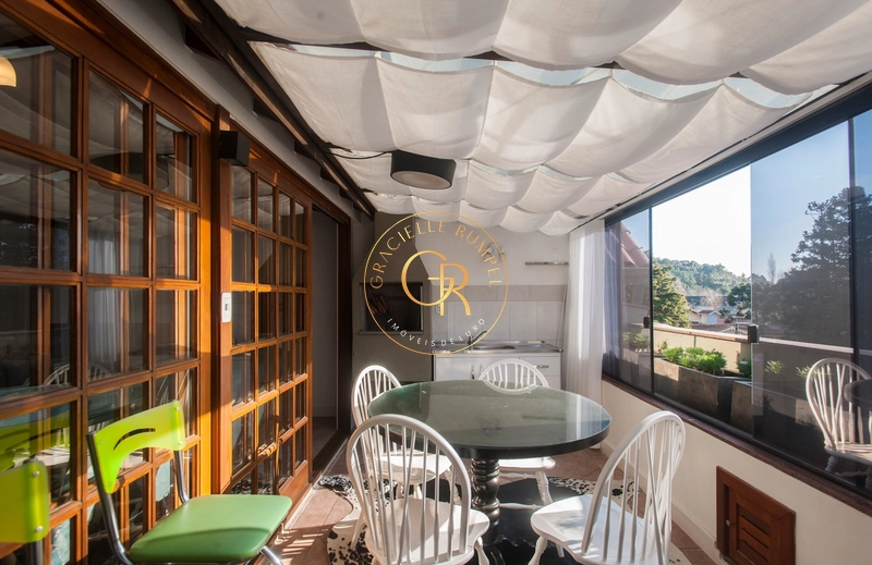 Apartamento Cobertura Duplex com 03 dormitórios em Gramado: 27ª foto da galeria de imagens do imóvel