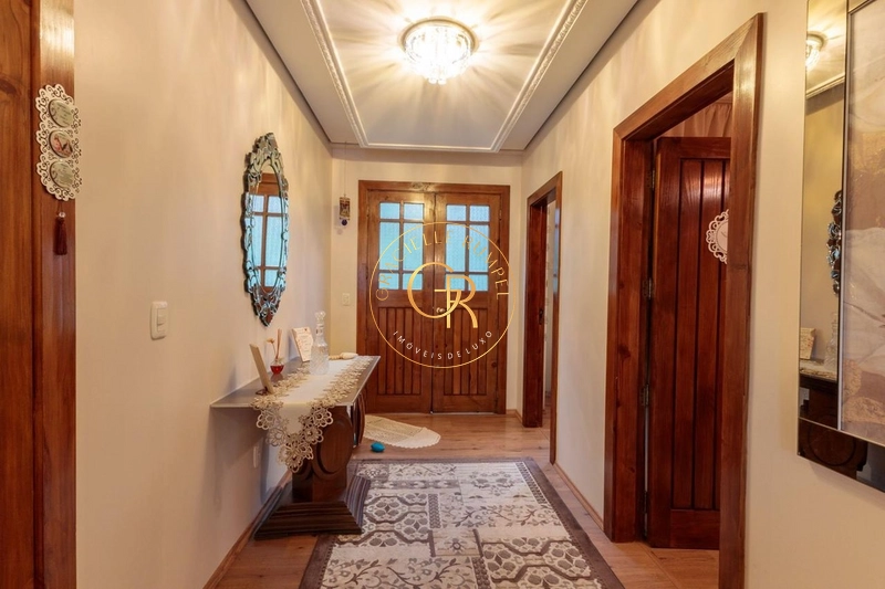 Casa em Condomínio com 04 dormitórios em Gramado: 9ª foto da galeria de imagens do imóvel