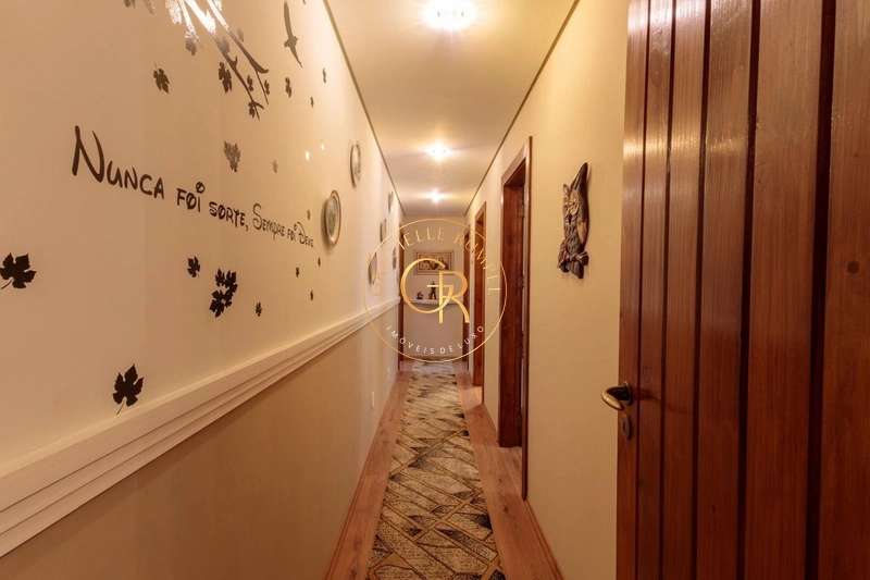 Casa em Condomínio com 04 dormitórios em Gramado: 27ª foto da galeria de imagens do imóvel