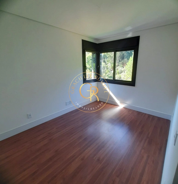 APARTAMENTO 2 DORMITÓRIOS EM GRAMADO: 14ª foto da galeria de imagens do imóvel