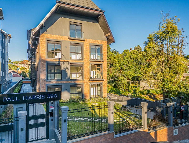 Apartamento 2 Dorm. Mobiliado  no Centro de Canela: 3ª foto da galeria de imagens do imóvel