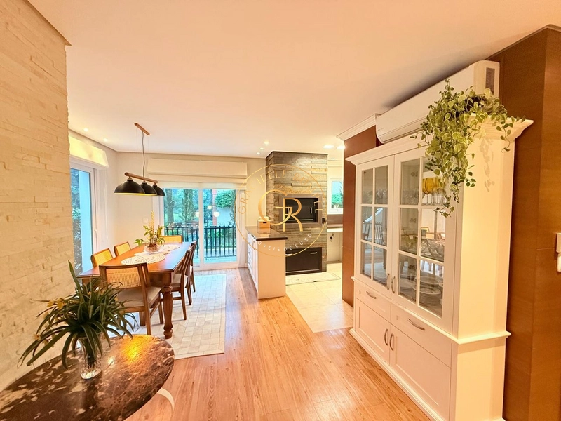 CASA ALTO PADRÃO COM 3 SUÍTES EM CONDOMÍNIO: 12ª foto da galeria de imagens do imóvel