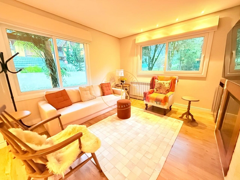 CASA ALTO PADRÃO COM 3 SUÍTES EM CONDOMÍNIO: 20ª foto da galeria de imagens do imóvel