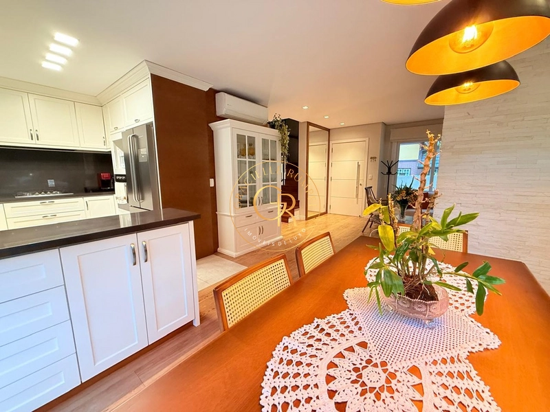 CASA ALTO PADRÃO COM 3 SUÍTES EM CONDOMÍNIO: 14ª foto da galeria de imagens do imóvel