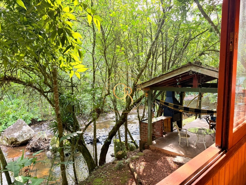 EXCLUSIVIDADE E NATUREZA EM UMA ÁREA DE 1000M²: 8ª foto da galeria de imagens do imóvel