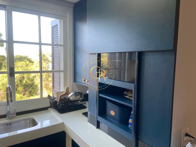 Apartamento de cobertura com 2 suítes, mobiliado: 3ª foto da galeria de imagens do imóvel