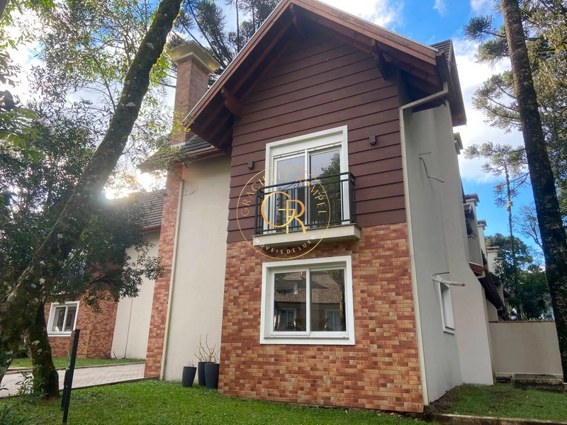 Casa Geminada com 03 Dormitórios no Bairro Vila Suzana: 1ª foto da galeria de imagens do imóvel