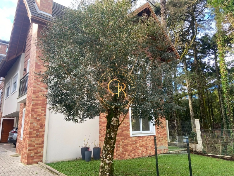 Casa Geminada com 03 Dormitórios no Bairro Vila Suzana: 2ª foto da galeria de imagens do imóvel