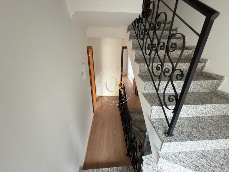 LINDA CASA GEMINA EM BAIRRO NOBRE: 14ª foto da galeria de imagens do imóvel