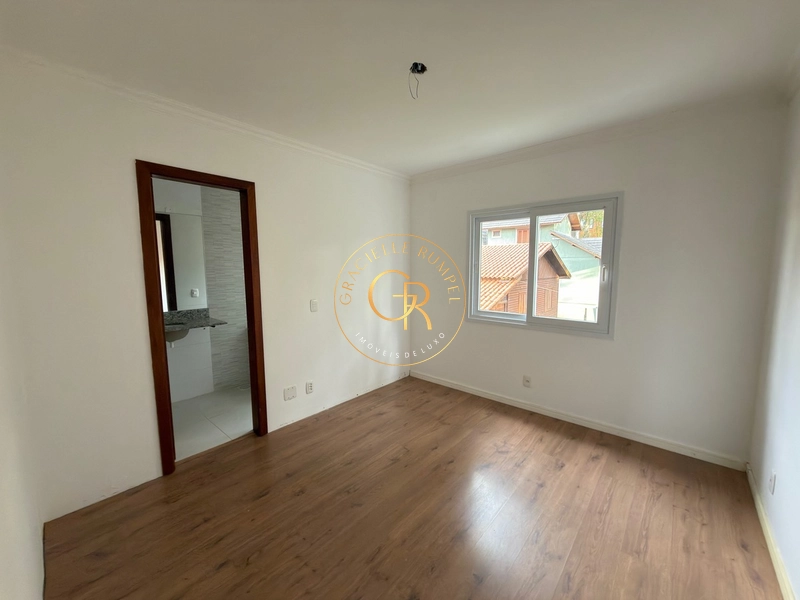 LINDA CASA GEMINA EM BAIRRO NOBRE: 18ª foto da galeria de imagens do imóvel