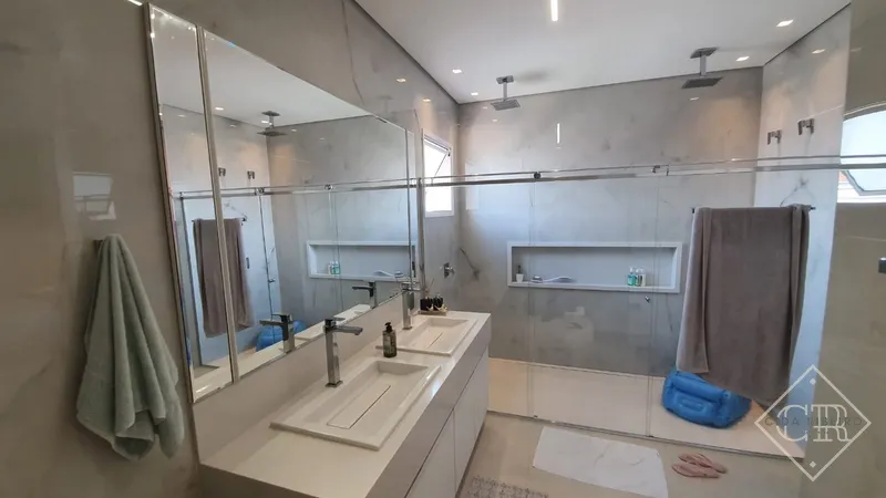 Sobrado Condomínio Supremo Itália, 4 Suítes, Piscina c/ Cascata, Hidro: 49ª foto da galeria de imagens do imóvel
