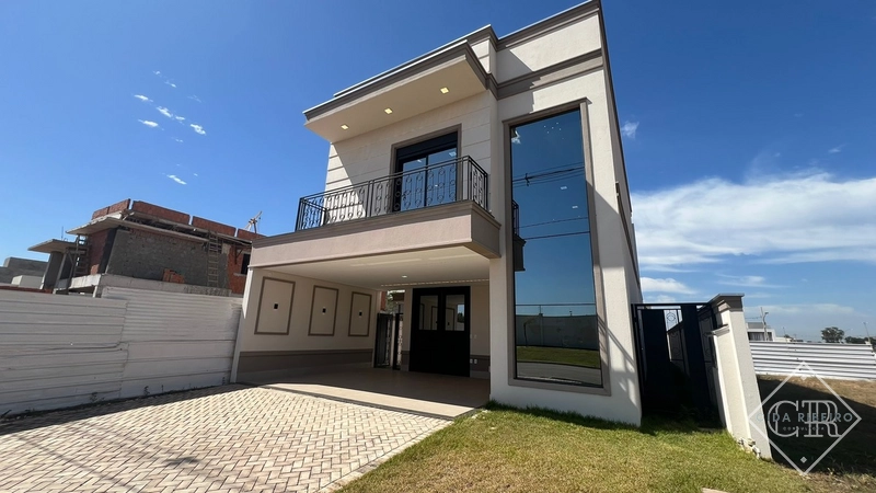 Sobrado Florais do Parque, 3 Suítes, Sauna, Piscina