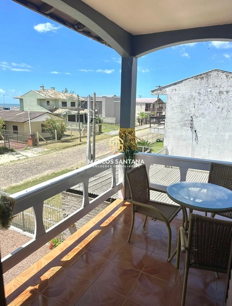 Lindo sobrado a poucos metros do mar, em ótima localização: 5ª foto da galeria de imagens do imóvel