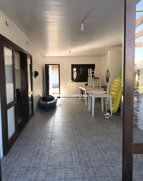 CASA COM PISCINA: 9ª foto da galeria de imagens do imóvel