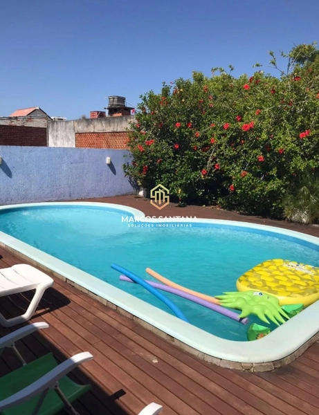 CASA COM PISCINA: 10ª foto da galeria de imagens do imóvel