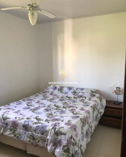 CASA COM PISCINA: 7ª foto da galeria de imagens do imóvel