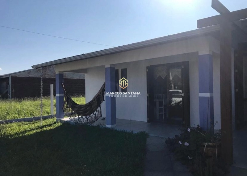 CASA COM PISCINA: 1ª foto da galeria de imagens do imóvel
