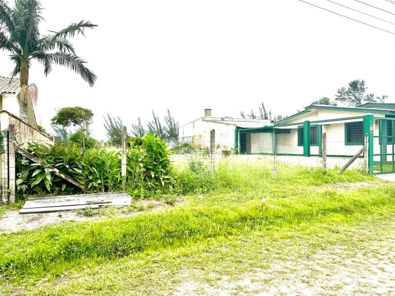 Terreno: 2ª foto da galeria de imagens do imóvel