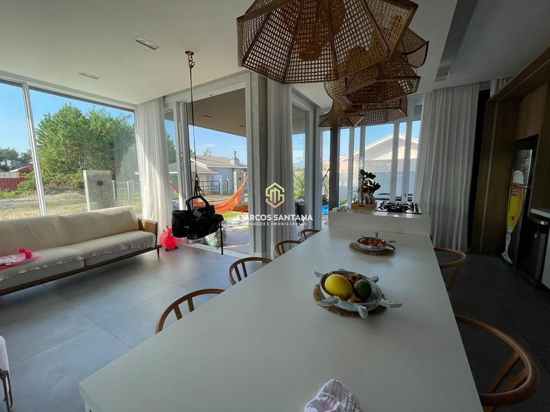 CASA VILLAGE: 6ª foto da galeria de imagens do imóvel