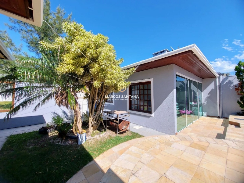 Linda residencia a poucos metros do mar: 19ª foto da galeria de imagens do imóvel