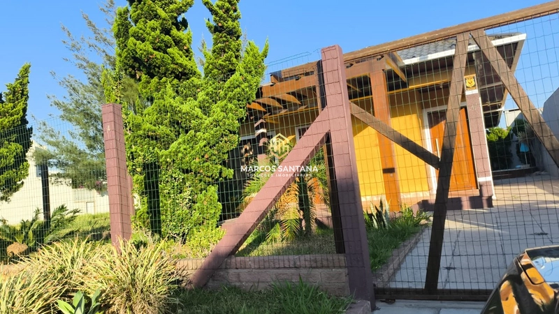 Linda residencia a poucos metros do mar: 25ª foto da galeria de imagens do imóvel