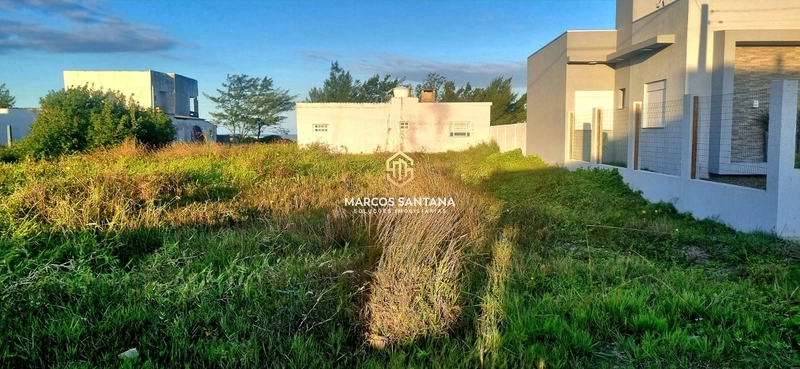 Lote perto do Mar: 2ª foto da galeria de imagens do imóvel