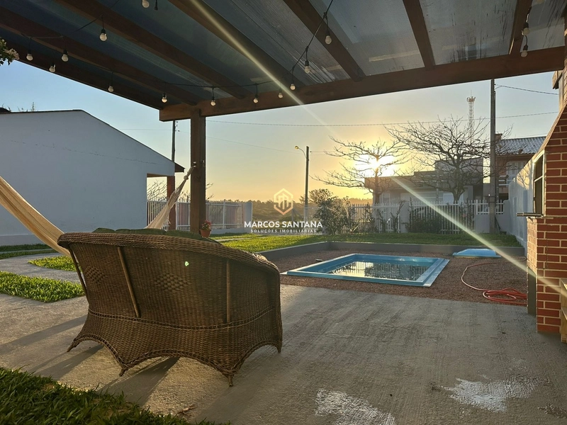 Linda casa na praia de Arroio Teixeira: 4ª foto da galeria de imagens do imóvel