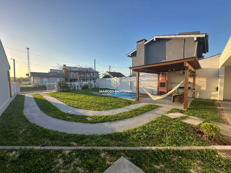 Linda casa na praia de Arroio Teixeira: 5ª foto da galeria de imagens do imóvel