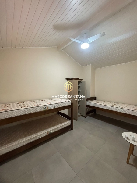 SOBRADO COM PISCINA: 13ª foto da galeria de imagens do imóvel